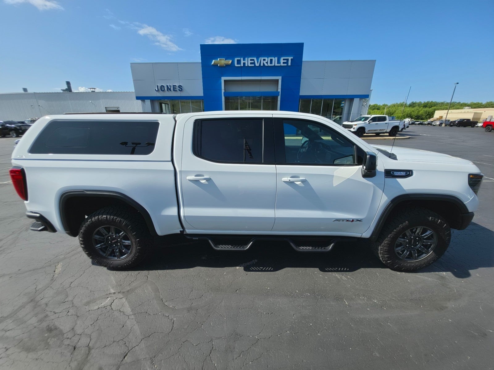 2024 GMC Sierra 1500 AT4X