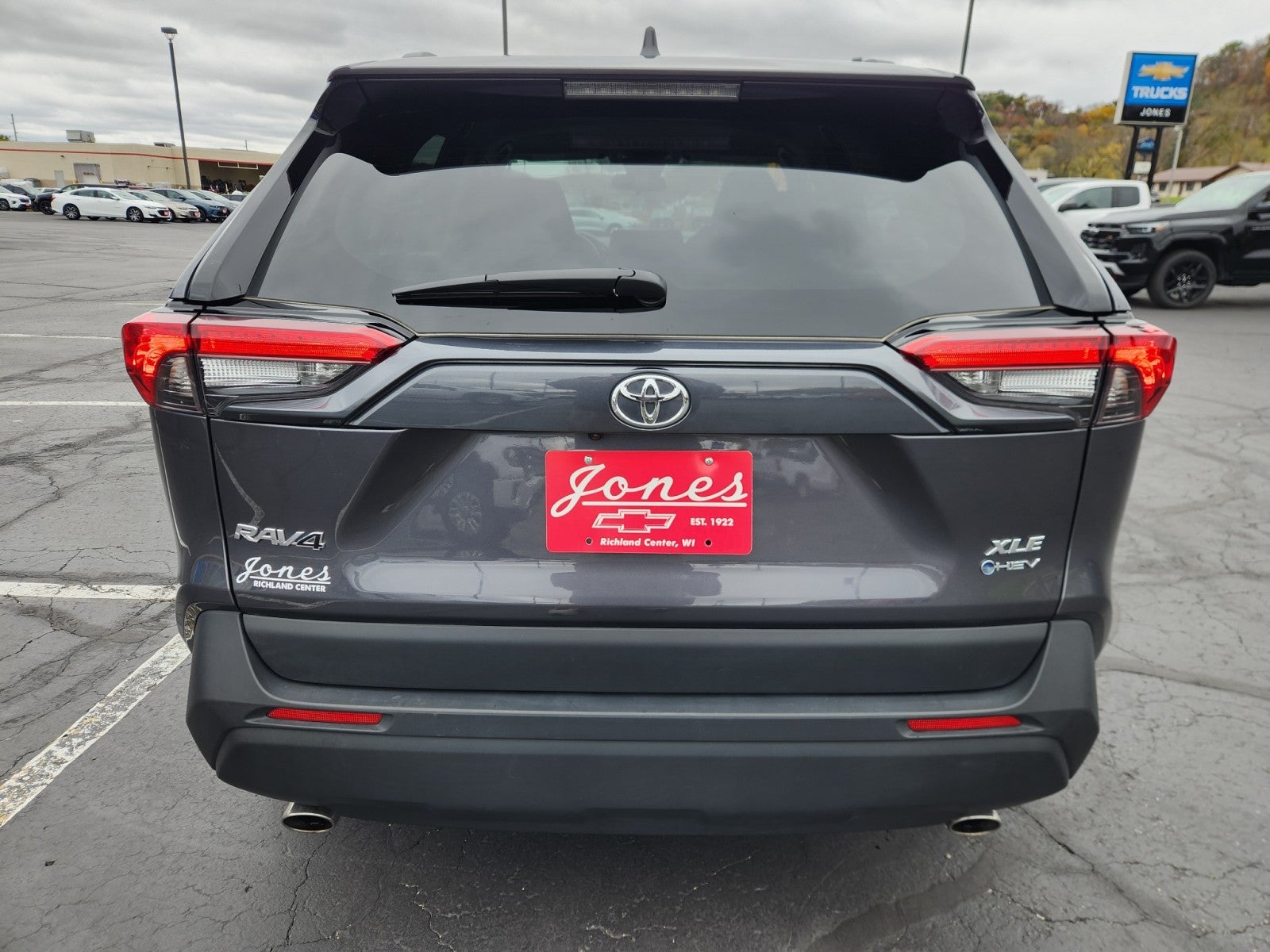 2025 Toyota RAV4 Hybrid XLE