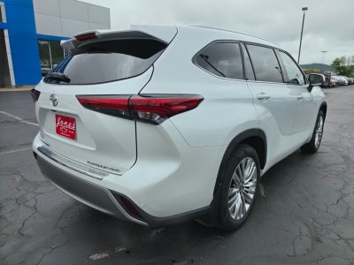 2023 Toyota Highlander L