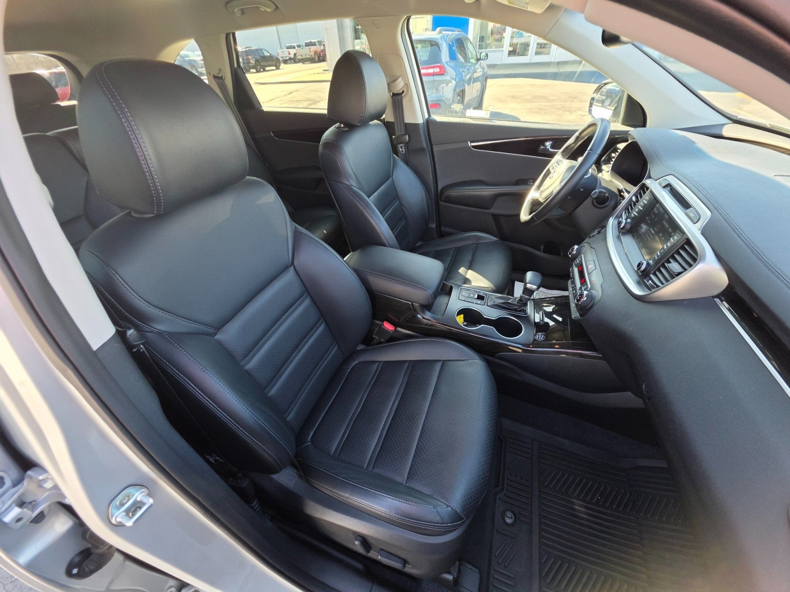 2019 Kia Sorento EX V6