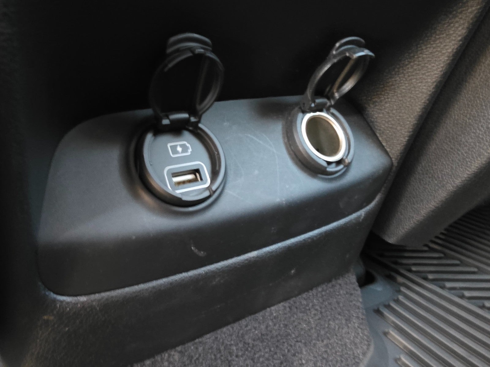 2019 Kia Sorento EX V6