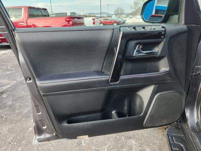 2022 Toyota 4Runner TRD Off Road