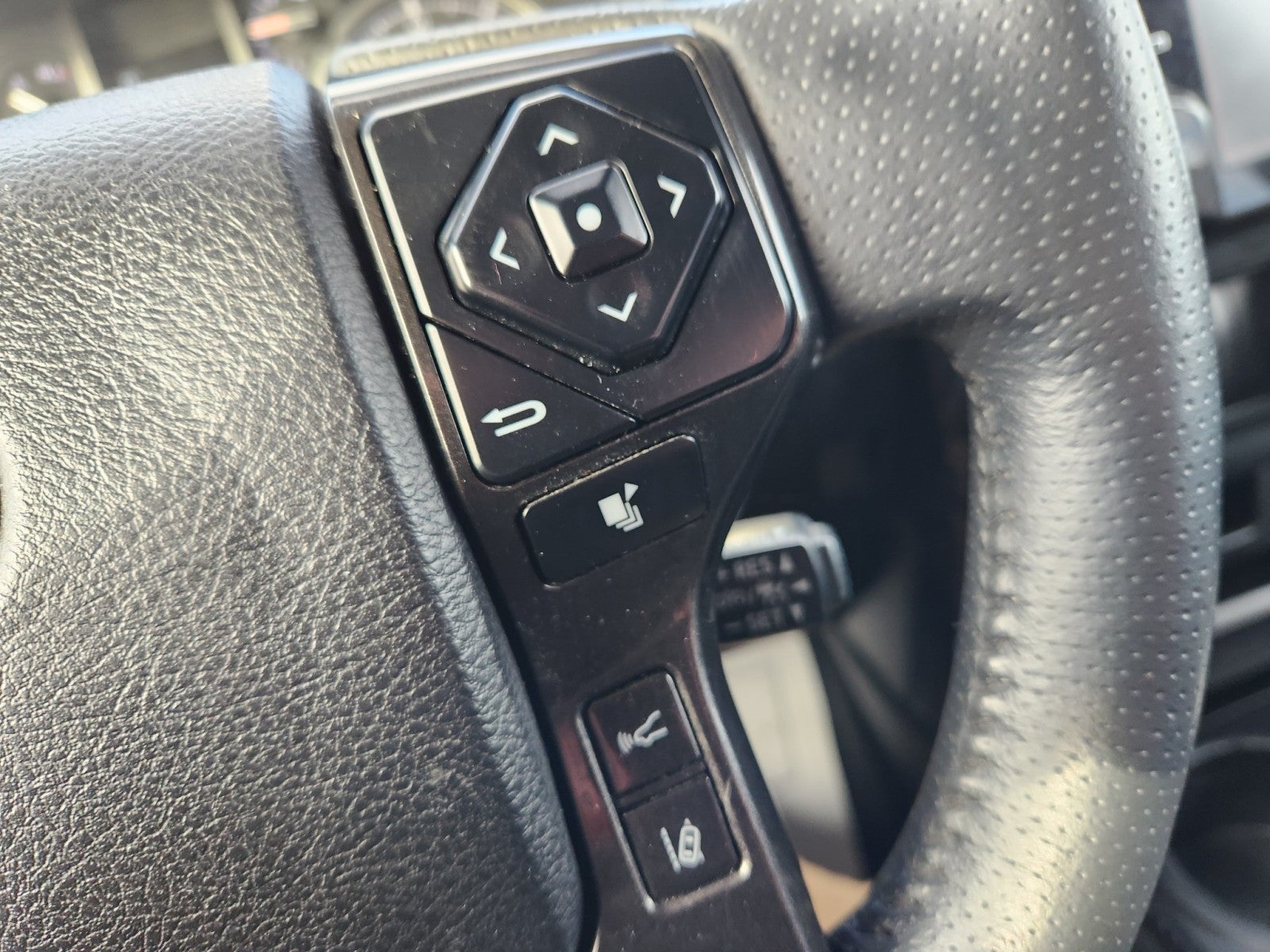 2022 Toyota 4Runner TRD Off Road