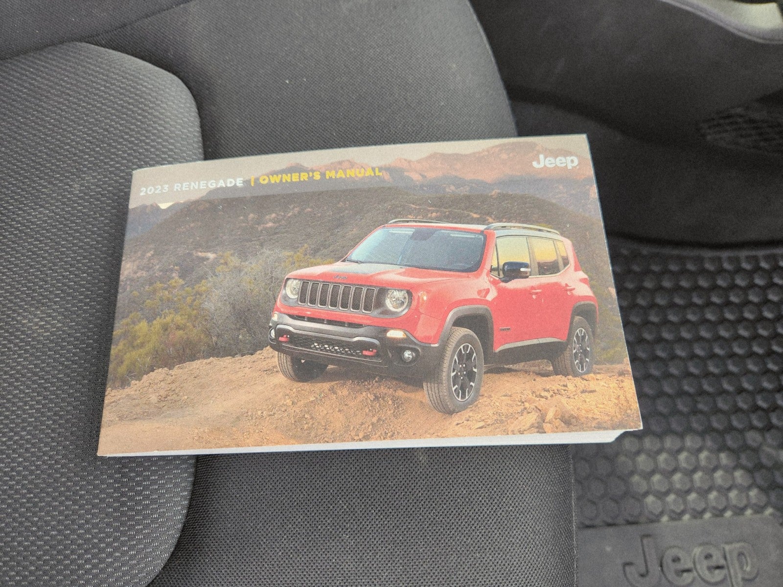 2023 Jeep Renegade Latitude
